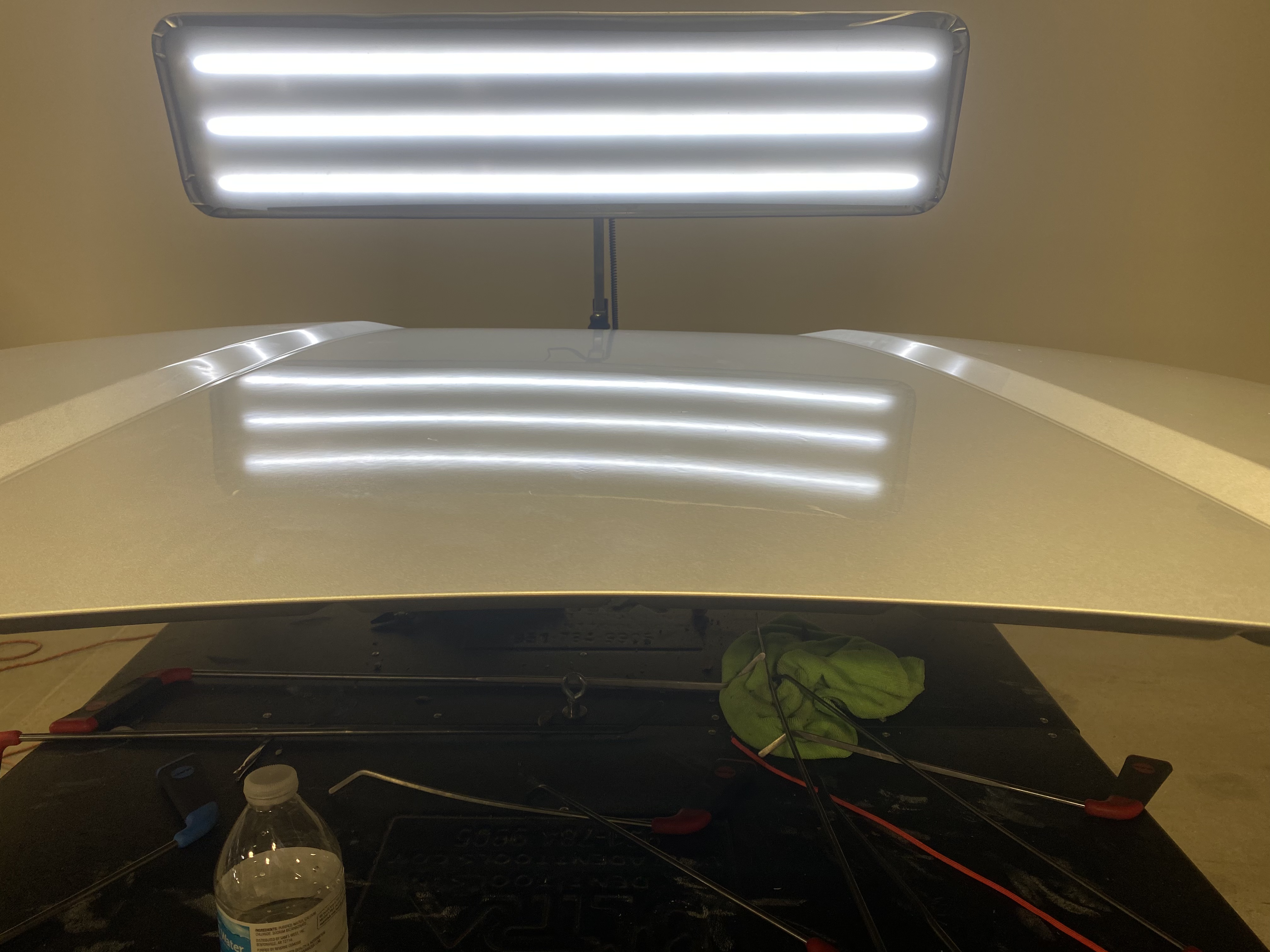 PDR light bar and tools in SFR shop